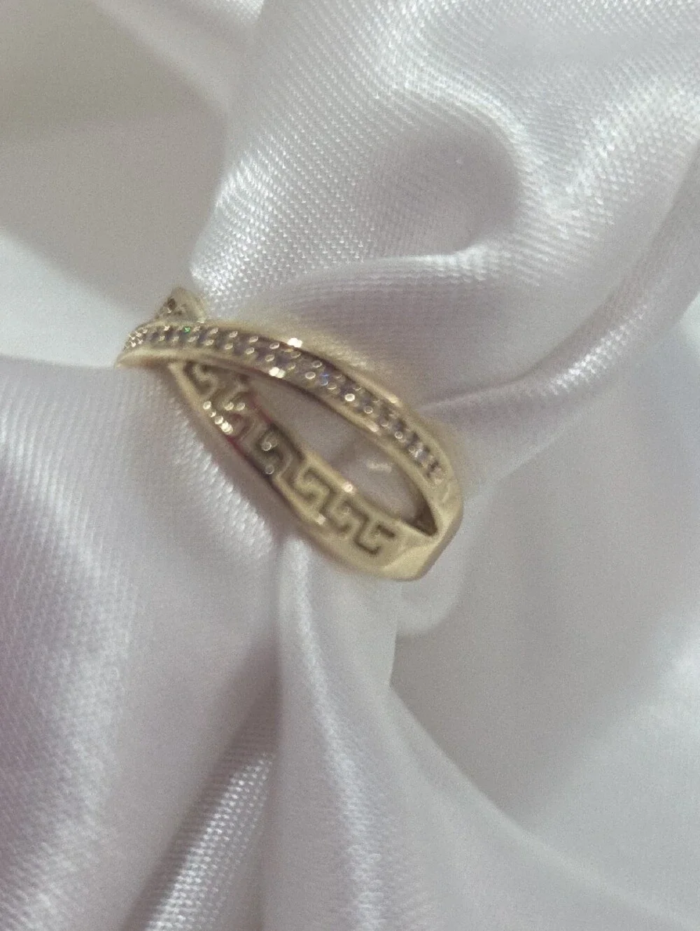 18K Laminated Elegant Gold  Women's Crossover Ring with Pavé Accents Size 7.5